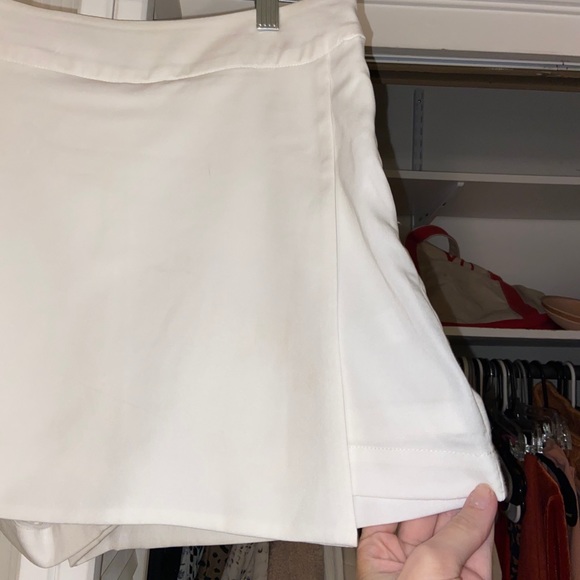 Skort - Picture 2 of 3